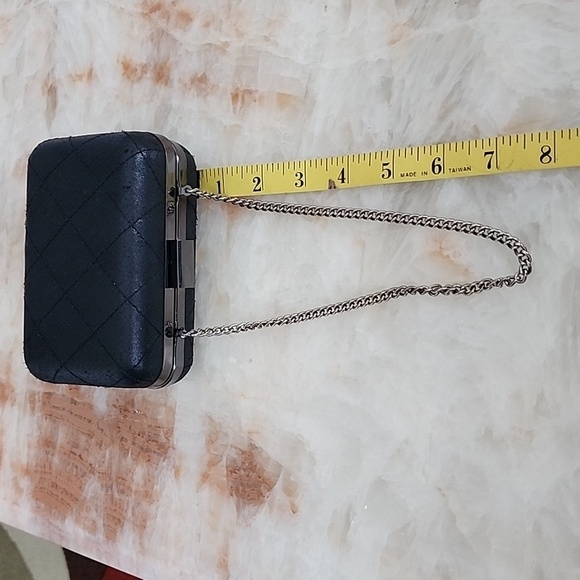 Sasha Vintage Metal Clutch Bag/ Forever21 Quilted Faux Leather Box Clutch - Picture 16 of 16